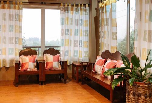 tge resort and farmhouse