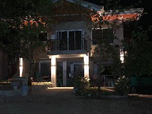 tge resort and farmhouse