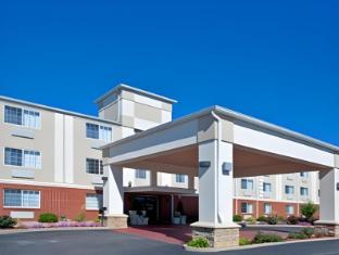 holiday inn express hotel and suites wabash by ihg