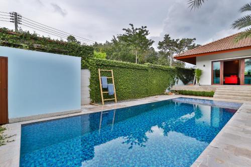 cliff haven villa krabi