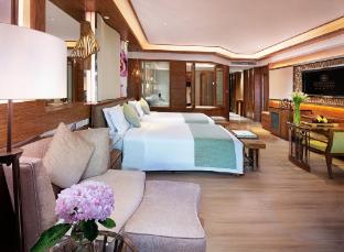 regal palace resort and spa