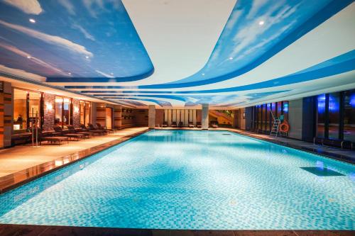 regal palace resort and spa