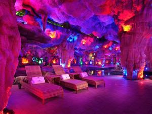 regal palace resort and spa