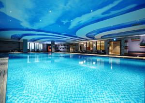 regal palace resort and spa