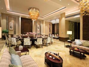 regal palace resort and spa