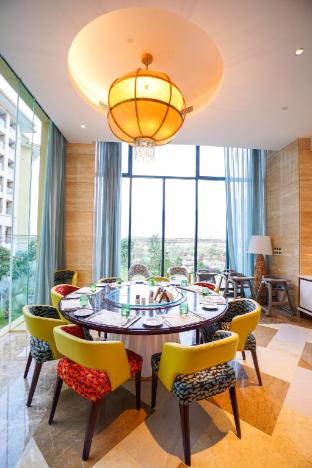 regal palace resort and spa
