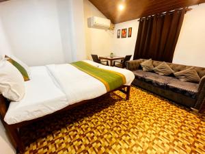 Red Sea Beach Resort,India>>Goa,3 star