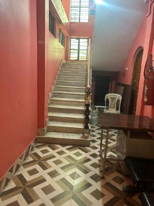 roop amrit guest house