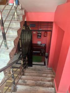 roop amrit guest house