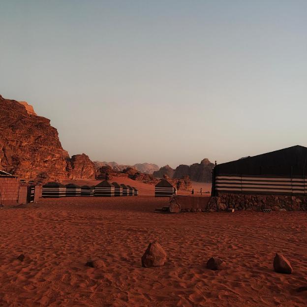 wadi rum light camp