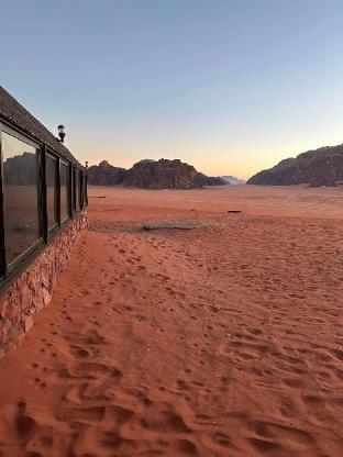 wadi rum light camp