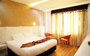Hotel Royal Comfort Inn,,2 star