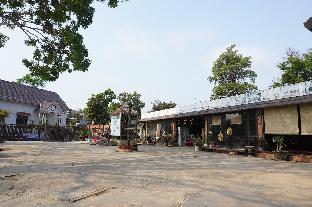 van long lak lake hotel