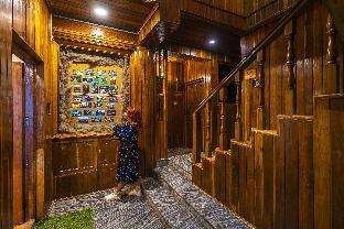 Zostel Shillong,India>>Shillong,3 star