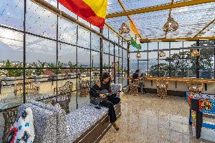 Zostel Shillong,India>>Shillong,3 star