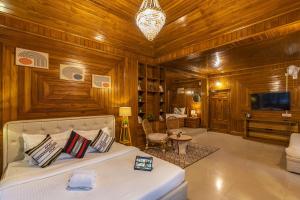 Zostel Shillong,India>>Shillong,3 star