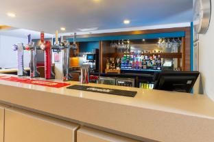 holiday inn express warwick stratford upon avon by ihg