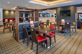 holiday inn express warwick stratford upon avon by ihg