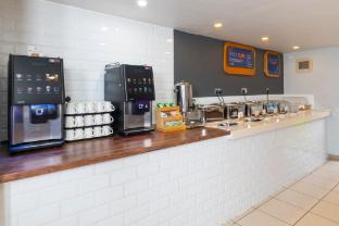 holiday inn express warwick stratford upon avon by ihg