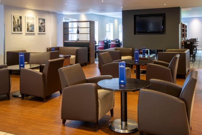 holiday inn express warwick stratford upon avon by ihg