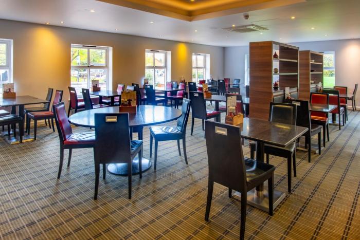 holiday inn express warwick stratford upon avon by ihg