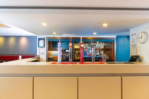 holiday inn express warwick stratford upon avon by ihg