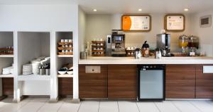 Holiday Inn Express Warwick - Stratford-Upon-Avon By Ihg,Stratford-Upon-Avon>>Birmingham,3 star