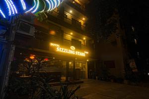 Hotel Sizzling Starr,New Delhi>>Delhi,3 star