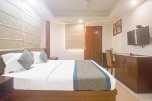 Hotel Sizzling Starr,New Delhi>>Delhi,3 star