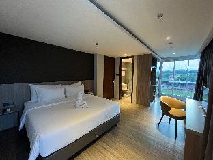 rogers hotel manado
