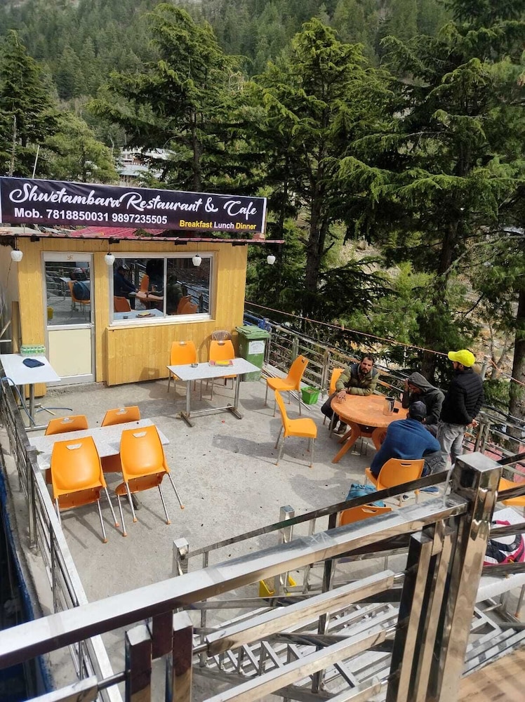 hotel shwetambara