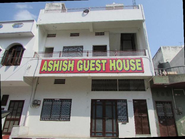 ashish guest house goverdhan vilas