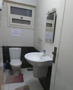 jessy charming apartment in heliopolis