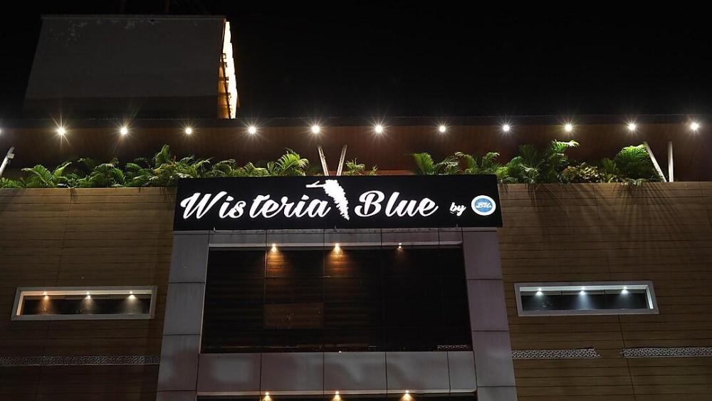 hotel wisteria blue
