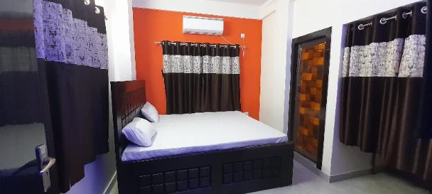 garden guest house and paying guest