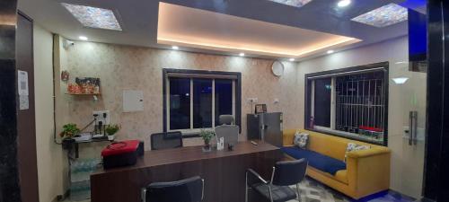 garden guest house and paying guest
