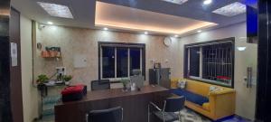 garden guest house and paying guest