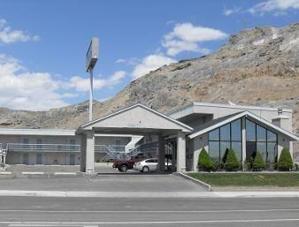 super 8 by wyndham wendover