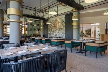 oceans creek beach hotel