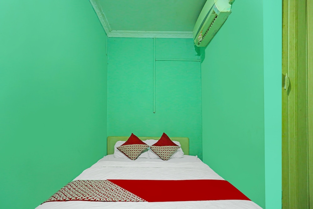 oyo 92496 faraas homestay syariah