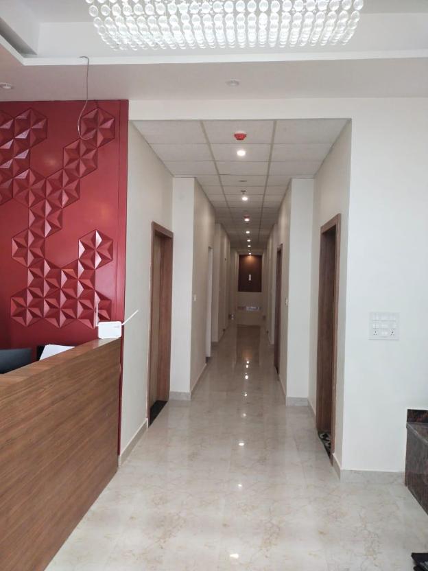 hotel satsang grand