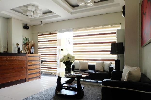 hari royale suites