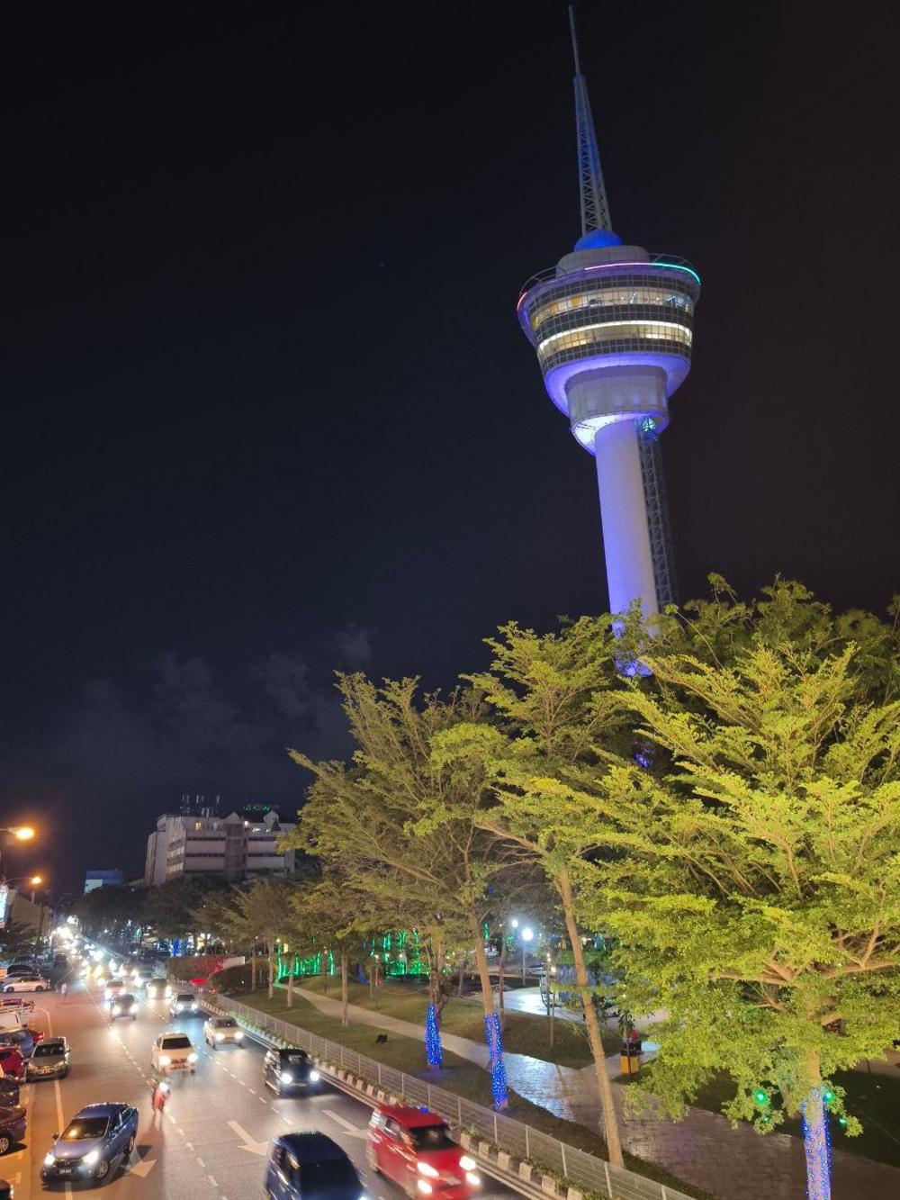 riverbank kuantan by glex