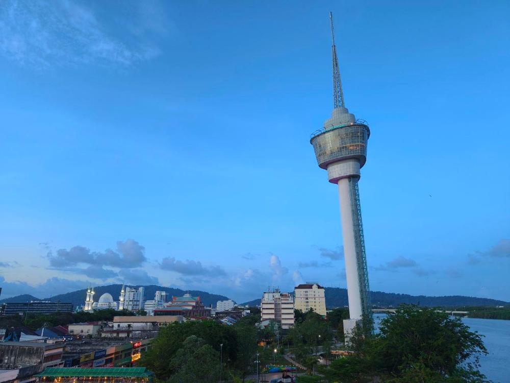 riverbank kuantan by glex