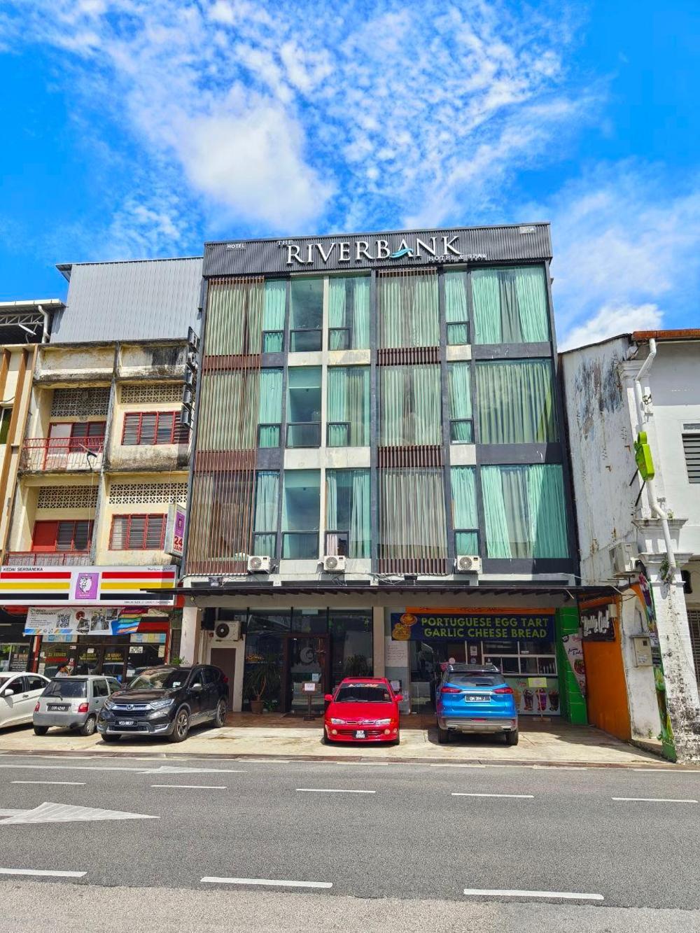 riverbank kuantan by glex