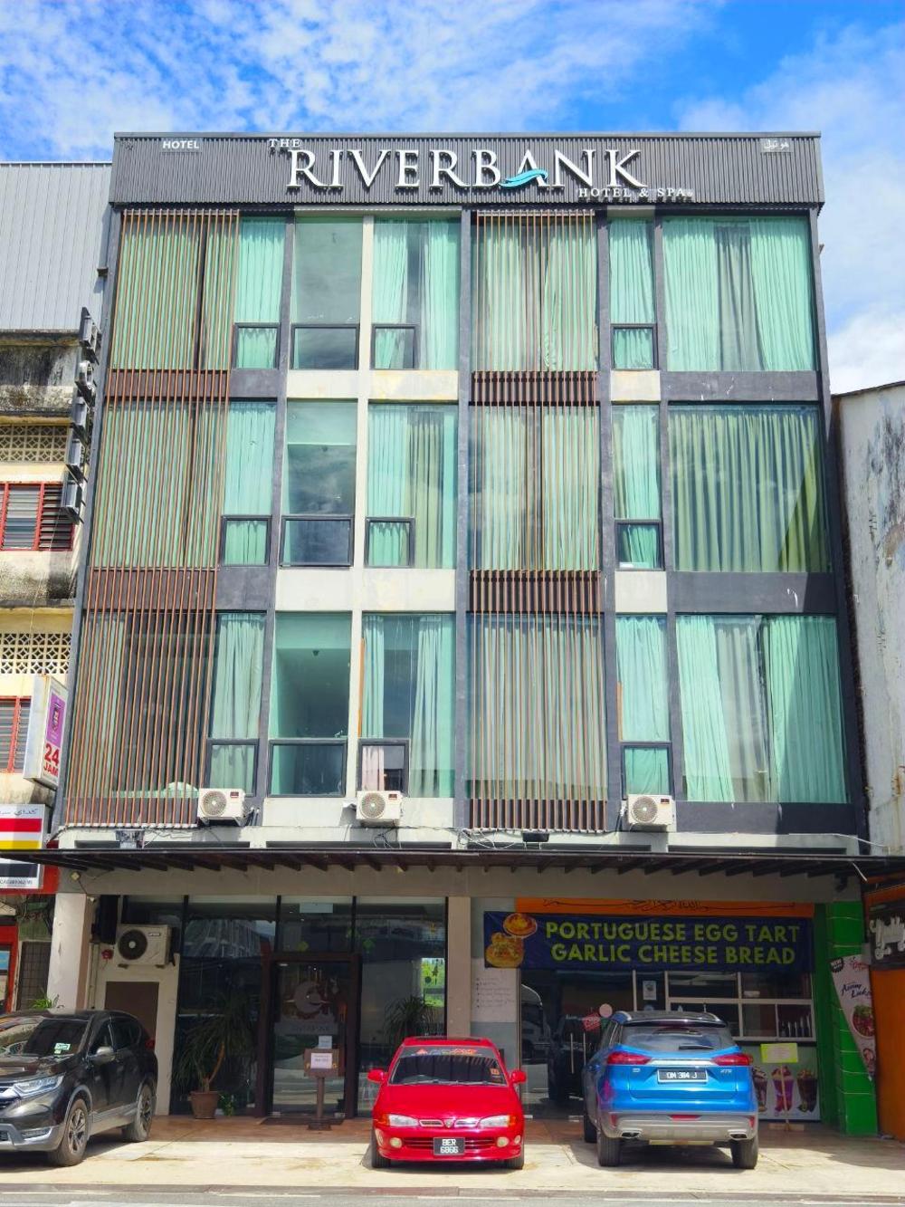 riverbank kuantan by glex