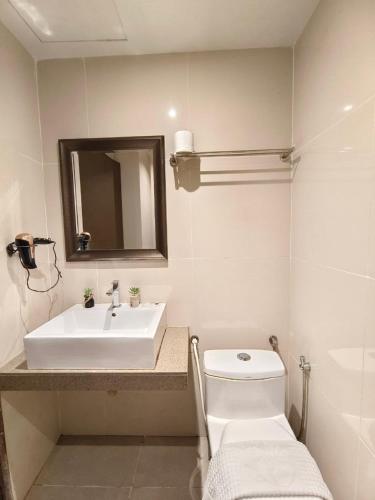 riverbank kuantan by glex