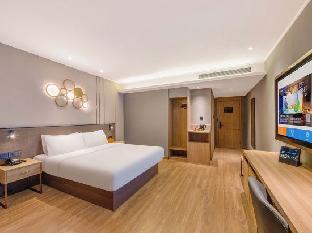 orange hotel foshan qiandeng lake