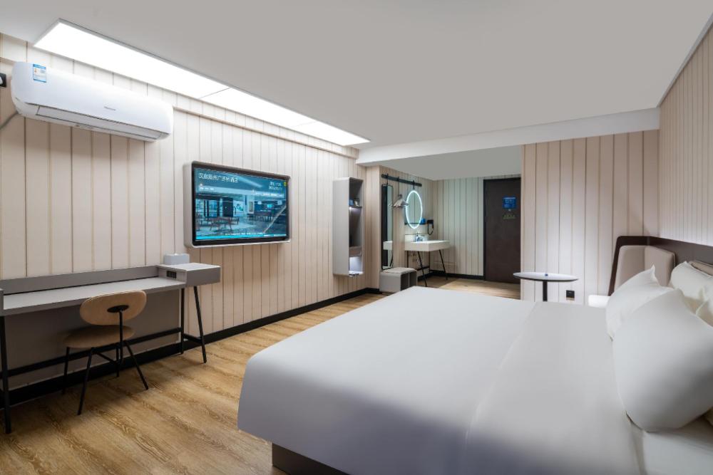 hanting hotel chaozhou guangji bridge