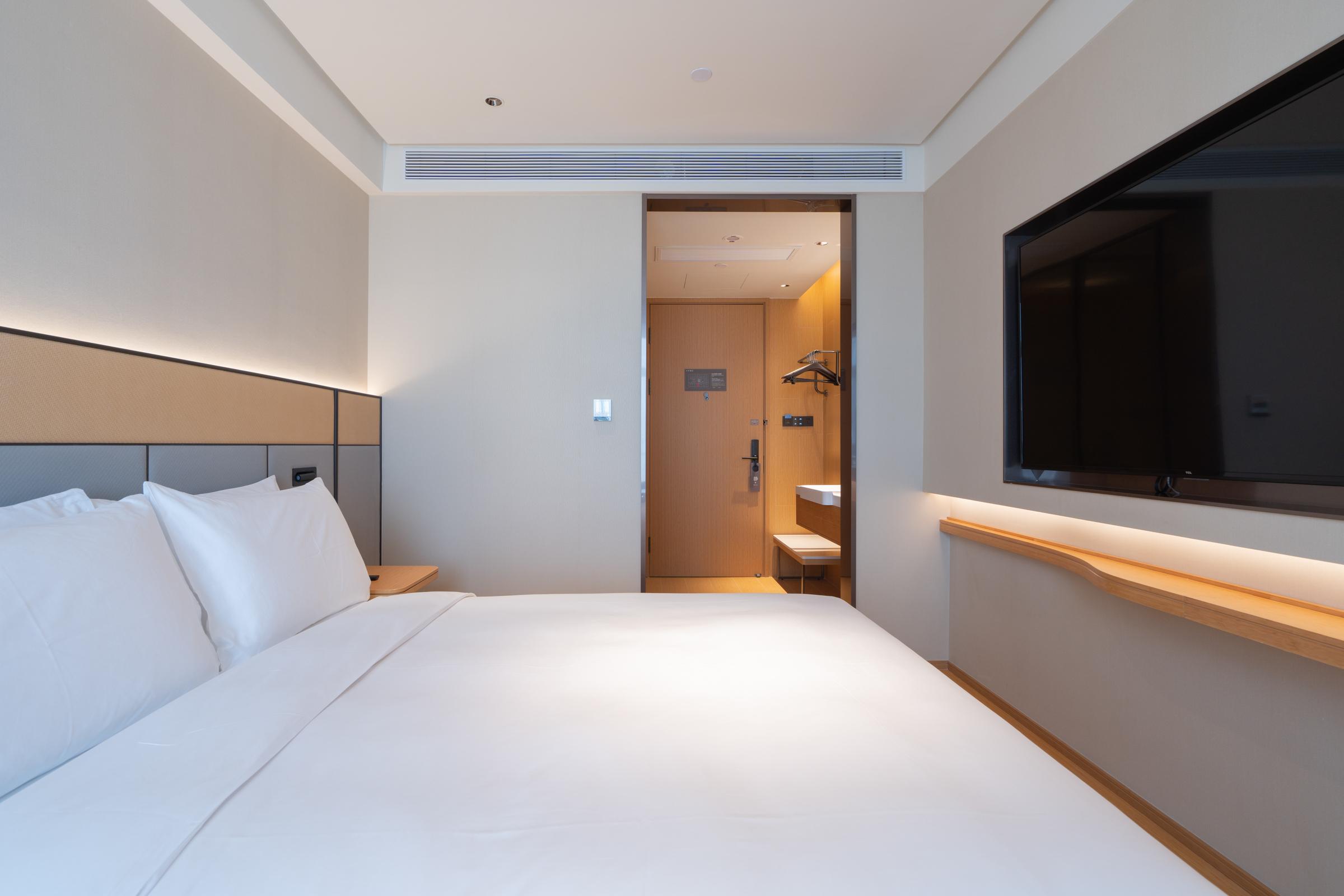 ji hotel guangzhou tianhe sports center